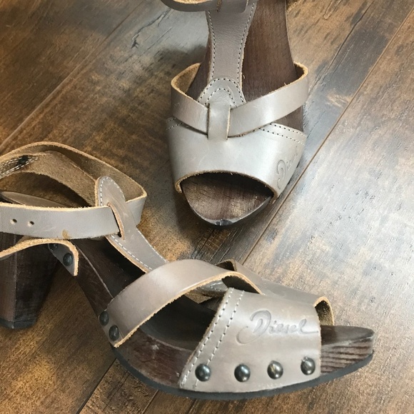 Diesel Women's Clog/Shoes Size 8 Good Condition. Grey Leather. - Picture 1 of 9